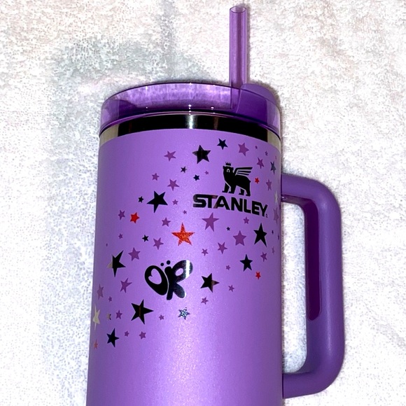 New Limited Stanley Olivia Rodrigo Purple 40 oz Tumbler w free Kitty giftcard - Picture 3 of 16